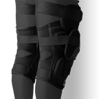 S25 BAUER PRO KNEE GUARD