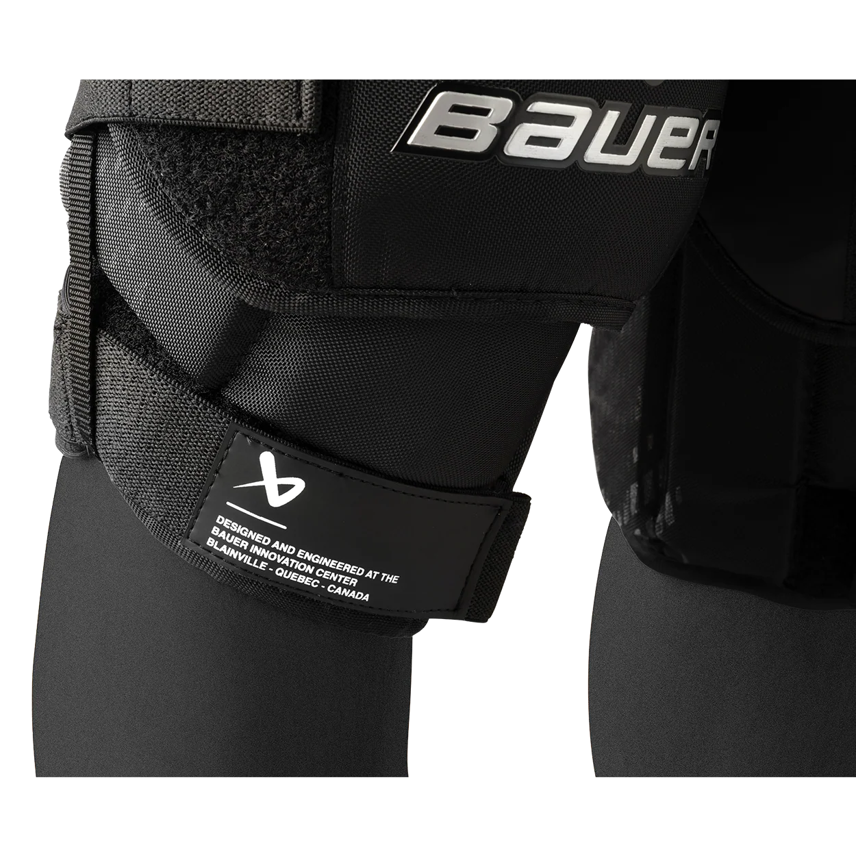 S25 BAUER ELITE KNEE GUARD