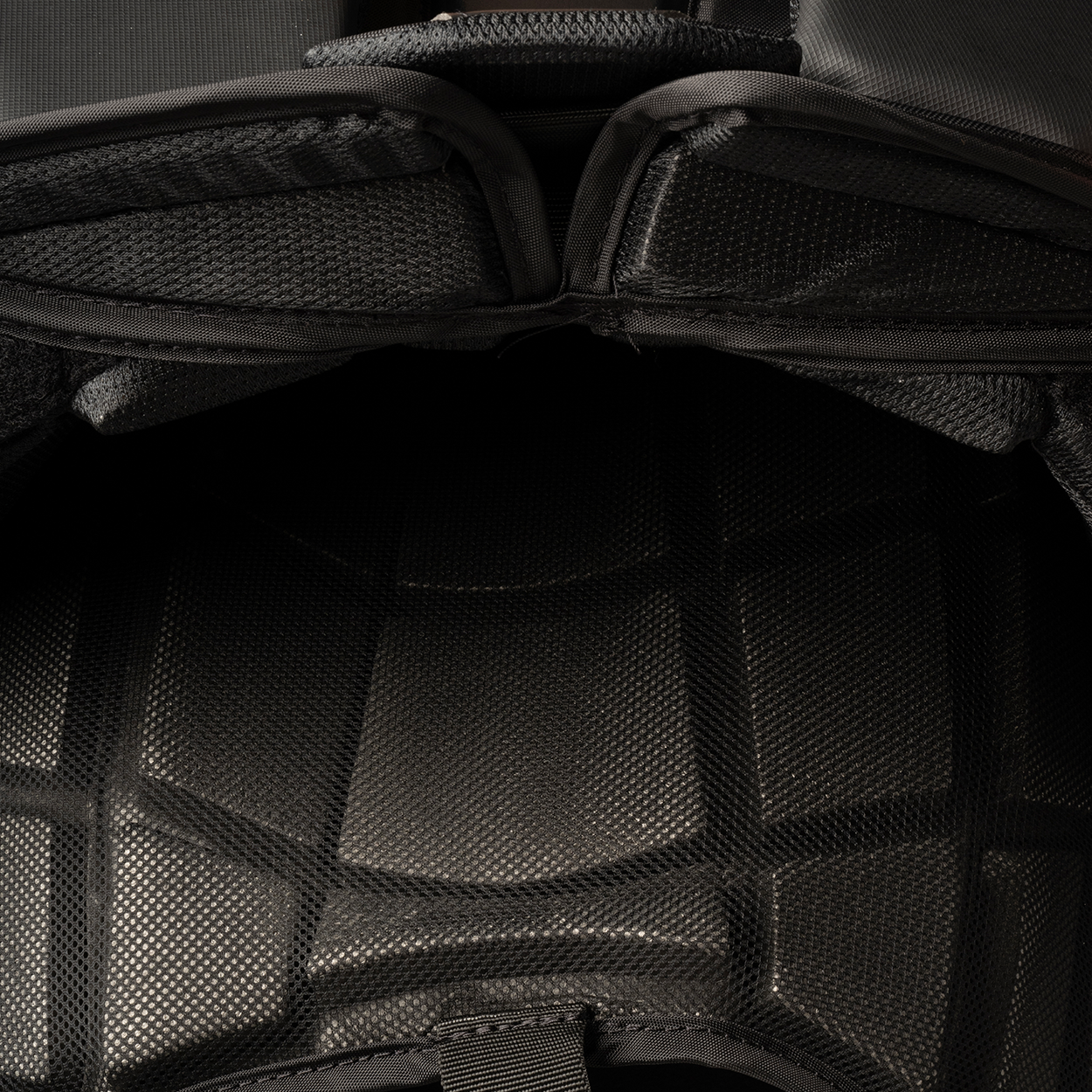 S26 SUPREME FUSE CHEST PROTECTOR-SR