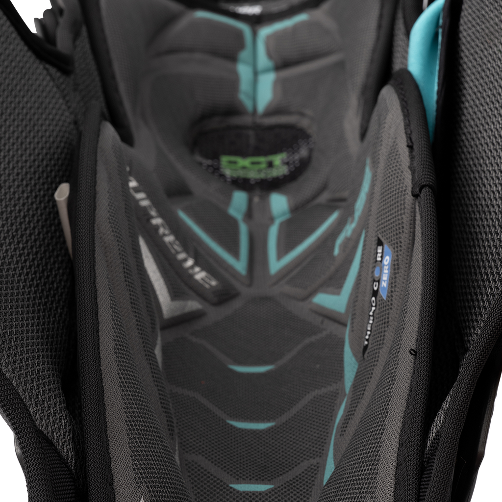 S26 SUPREME FUSE SHIN GUARD-JR