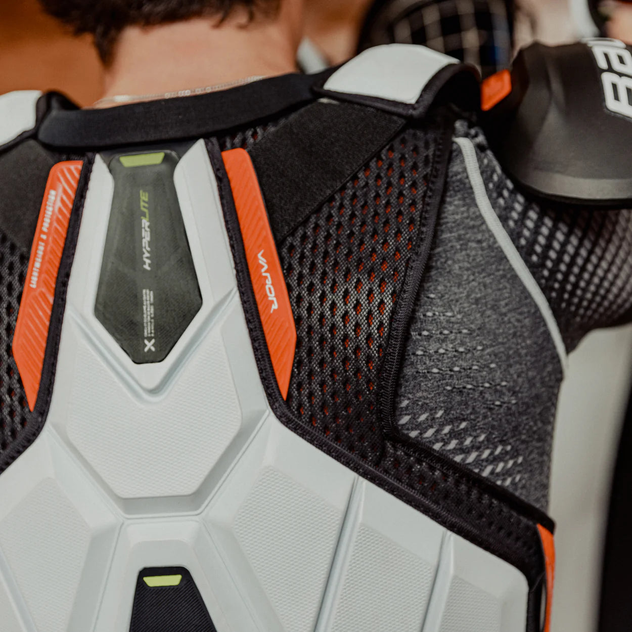 Bauer Vapor hyperlite Hartiasuoja